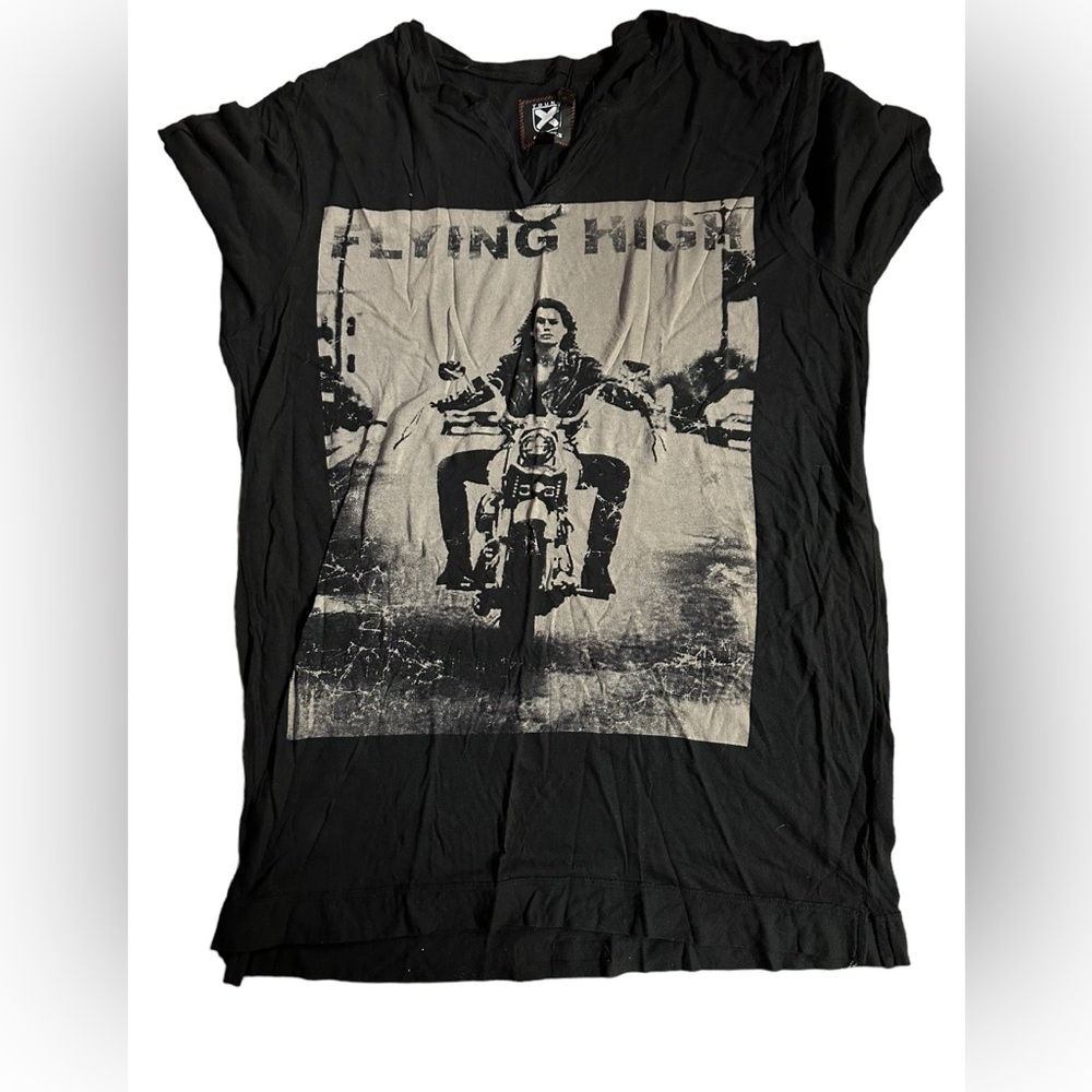 ‘Flying High’ by Young Machines Tshirt BNWT